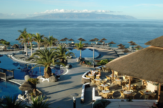 ... auf Teneriffa im Hotel Barcelo de Santiago im Ort Puerto de Santiago bei Los Gigantes ...