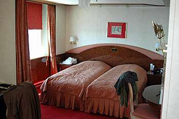 ... das Schlafzimmer ...