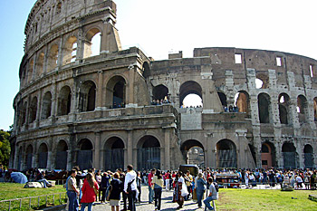 ... das Coloseum in Rom ...