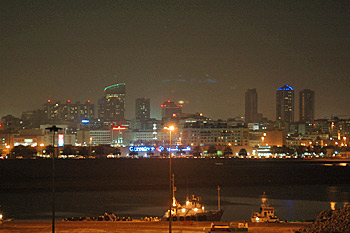 ... Dubai bei Nacht ...