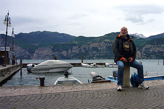 ... Reiner im Hafen von Malcesine ...