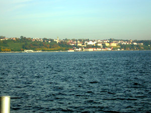 Meersburg direkt voraus