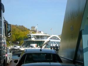 Beim Andocken in Meersburg