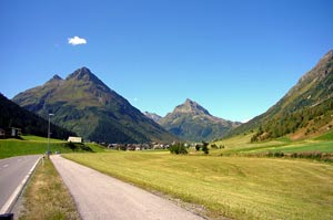 Die Strasse nach Galtür