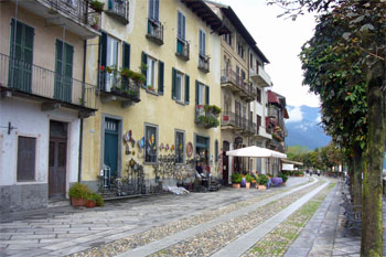 ... der Ort: Cannobio ...