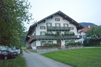 ... WOHNEN auf dem Bauernhof ...