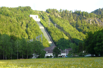 ... das Wasserkraftwerk ...