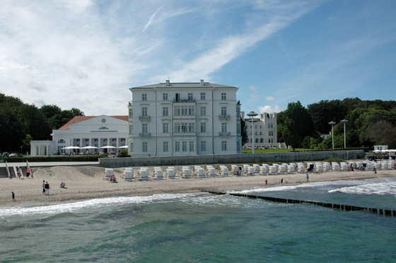 ... das Hotel von Heiligendamm ist bekannt vom G8 Gipfel ...