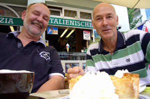 ... eine Tasse Kaffee in Meersburg ...