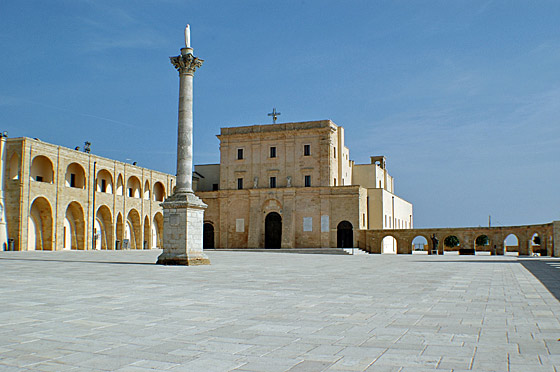 ... Chiesa di Cristo Re in Santa Maria di Leuca ...