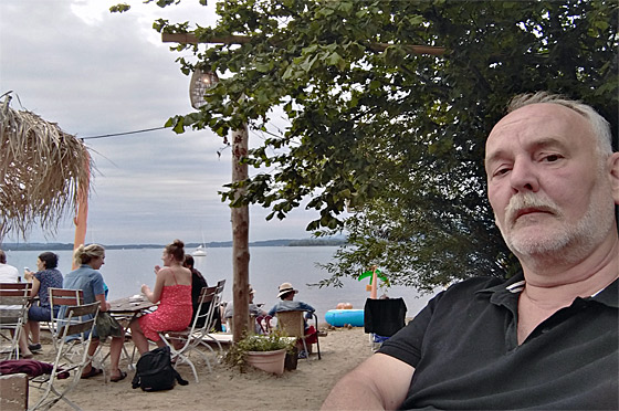 ... die Beachbar in Übersee ...