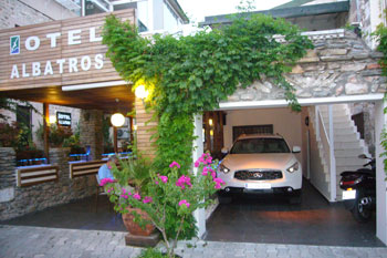 ... Hotel Albratros ...