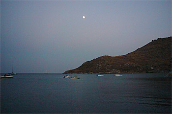 ... am Abend in der Bucht von Aspat Koyu ...