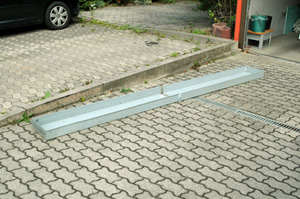 Wir verkaufen dieses Bott Fahrzeug-Einbausystem